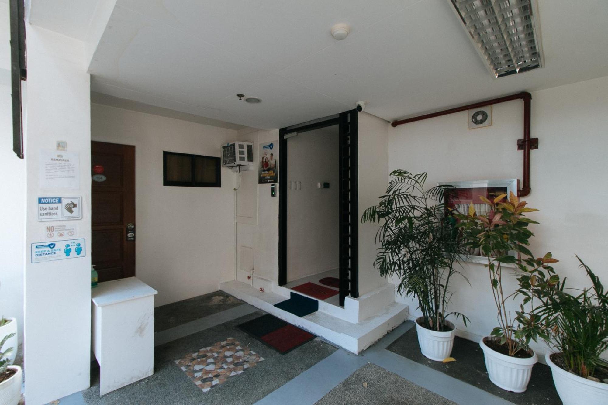 Reddoorz At Dbuilders Rooms Bangkal Makati Makati City Exteriér fotografie