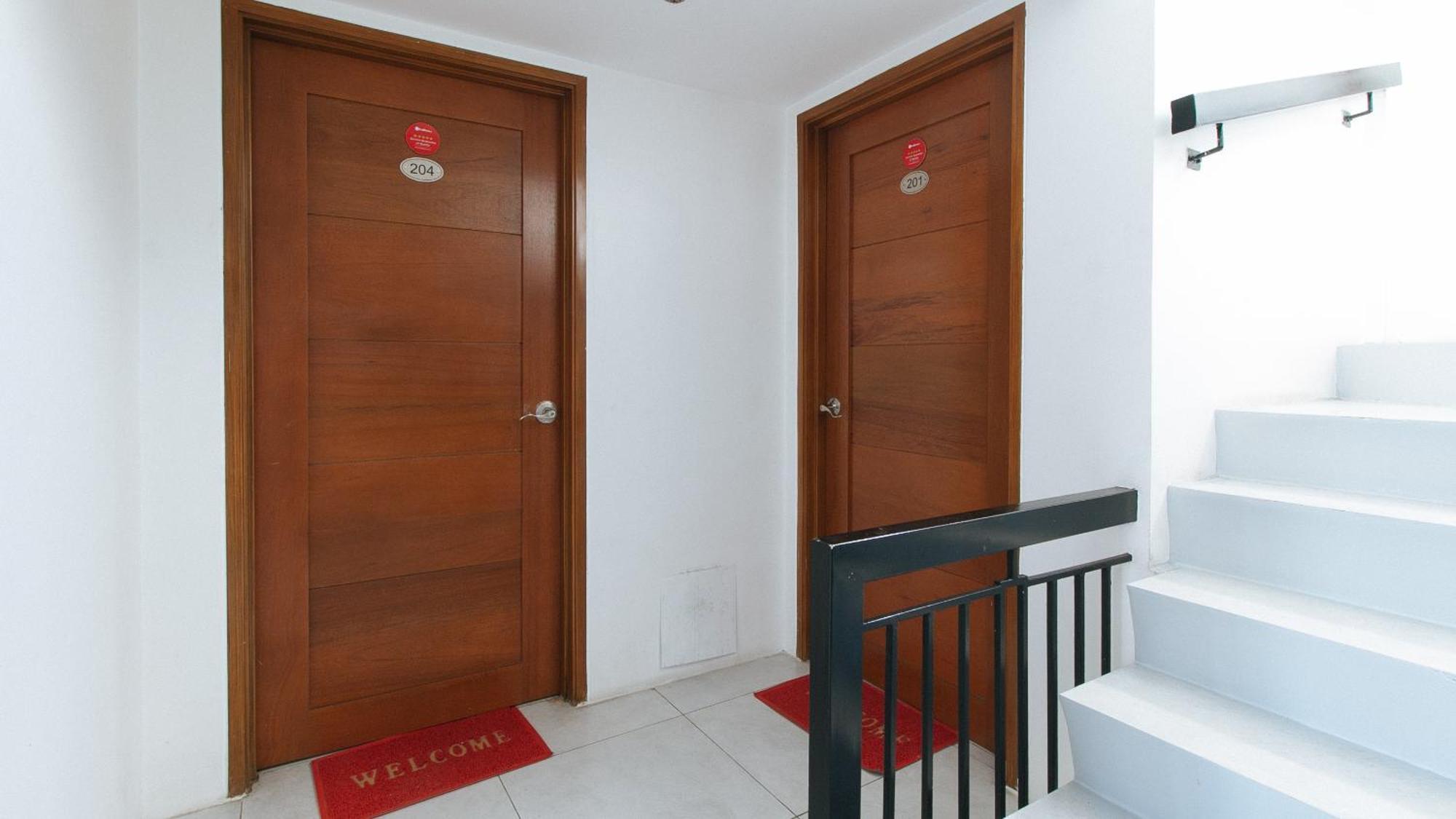 Reddoorz At Dbuilders Rooms Bangkal Makati Makati City Exteriér fotografie